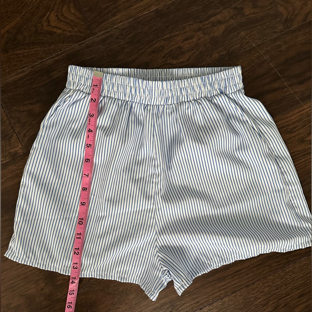 Elodie striped blue woven boxer shorts - size small
